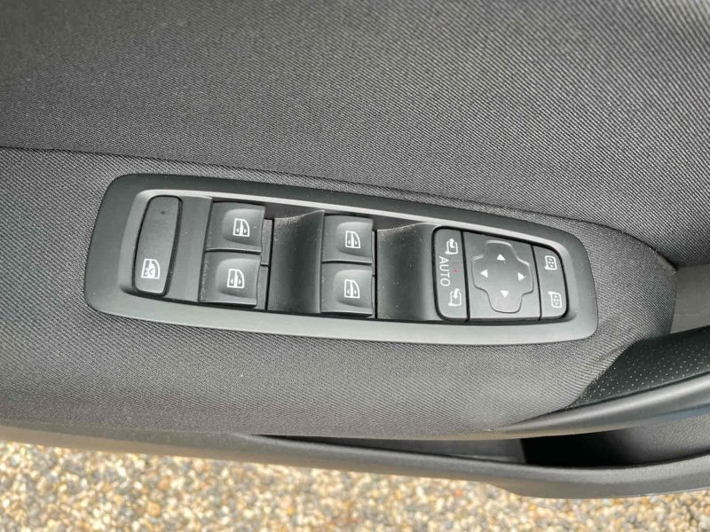 RENAULT MEGANE IV  2018