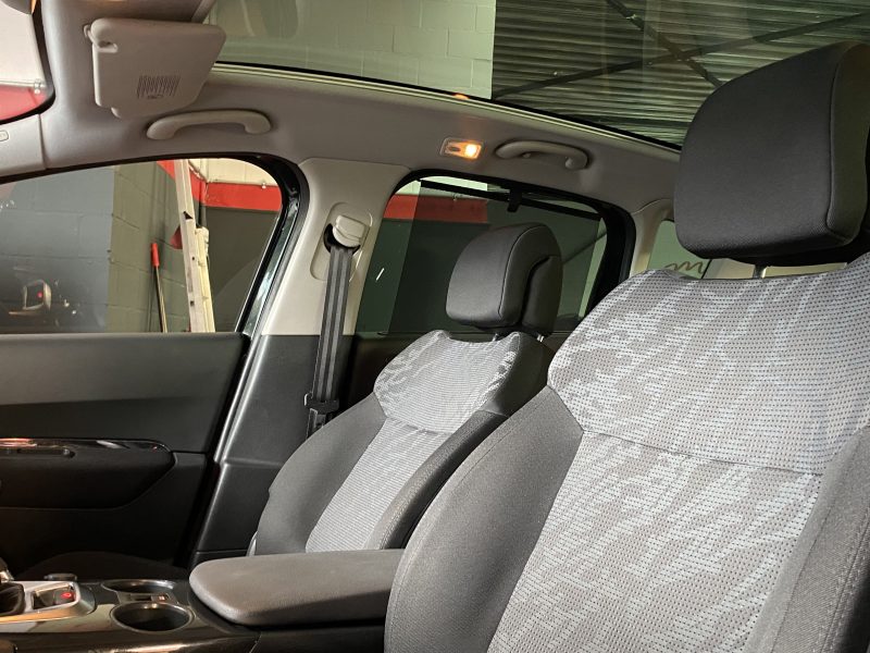 PEUGEOT 3008 1.6 BLUEHDI 110 