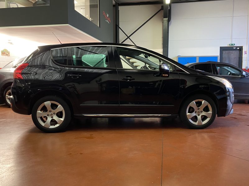 PEUGEOT 3008 1.6 BLUEHDI 110 