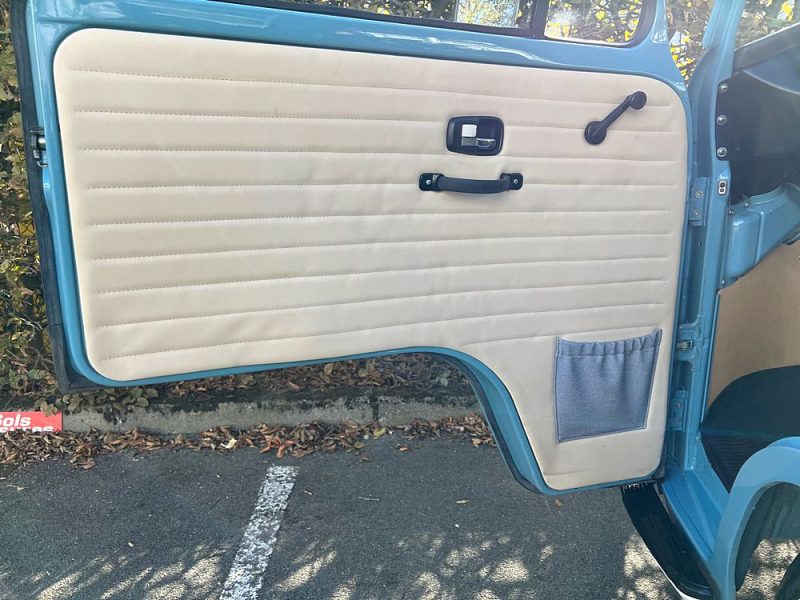 Rare - VW Combi T2a Westfalia Euro Typ 23 2000cc - RestoMod