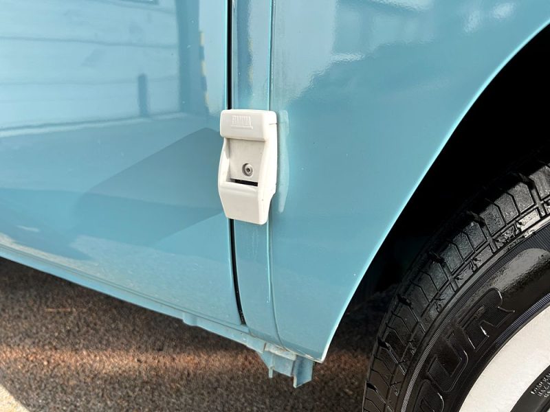 Rare - VW Combi T2a Westfalia Euro Typ 23 2000cc - RestoMod