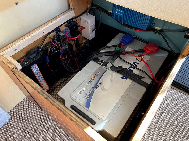 Rare - VW Combi T2a Westfalia Euro Typ 23 2000cc - RestoMod