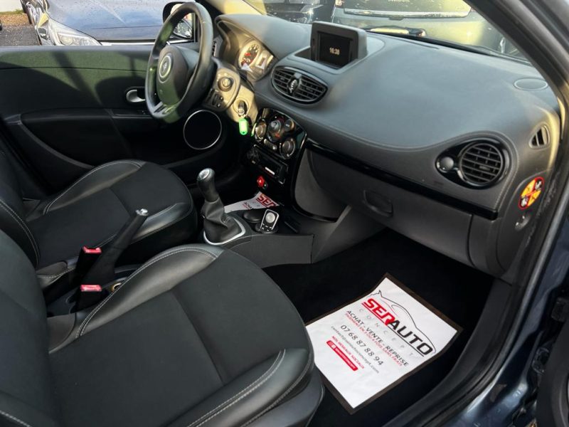 RENAULT CLIO III 2011