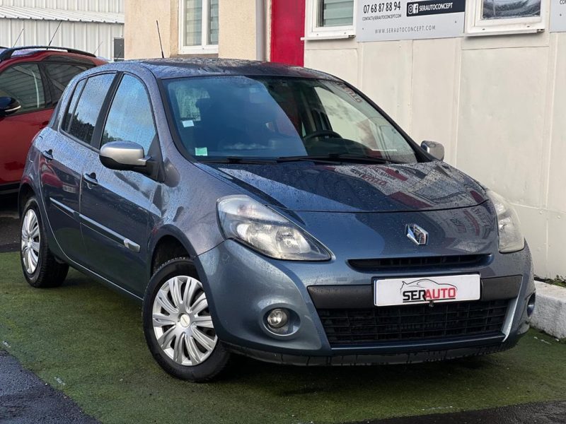 RENAULT CLIO III 2011