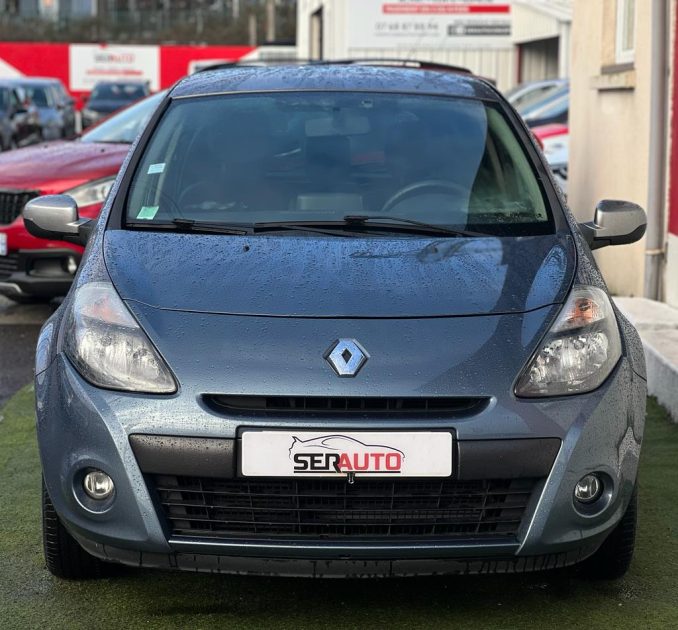 RENAULT CLIO III 2011