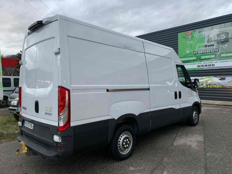 IVECO 35S16 2019