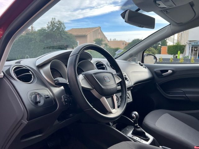 SEAT Ibiza IV Phase 2 SC 1.2 TSI DSG 105 ch Boîte auto