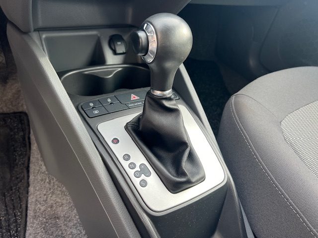 SEAT Ibiza IV Phase 2 SC 1.2 TSI DSG 105 ch Boîte auto