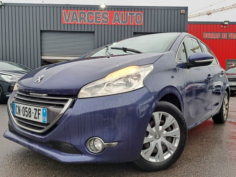 Peugeot 208 1.2 VTI 82 Cv 5P Ecran GPS Climatisation Crit'Air 1 CT ok 01/26