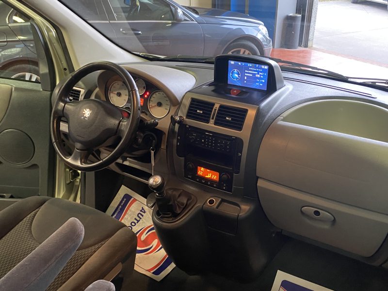 PEUGEOT EXPERT TEPEE 2.0 HDI 8 PLACES