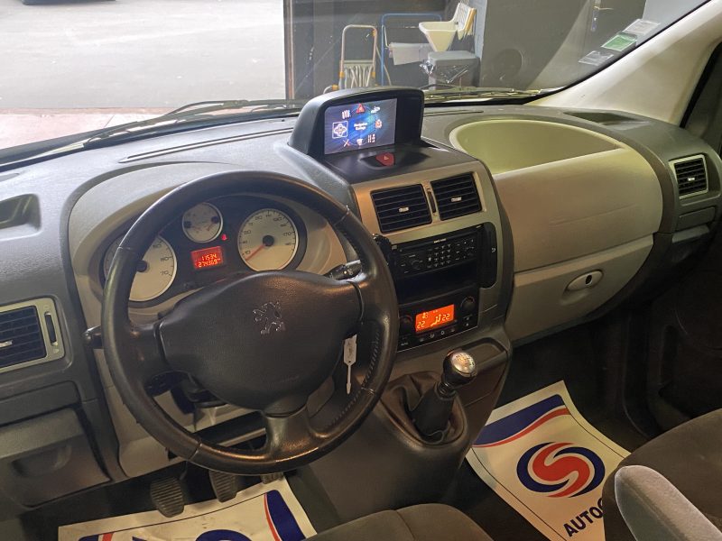 PEUGEOT EXPERT TEPEE 2.0 HDI 8 PLACES