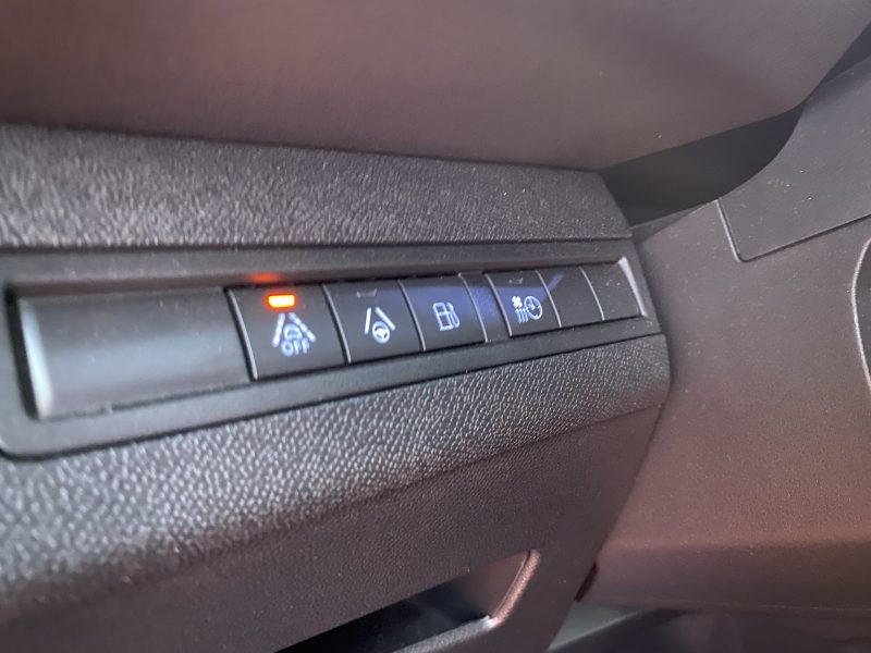 PEUGEOT 3008 ALLURE HYBRID 224 Ch EAT 8