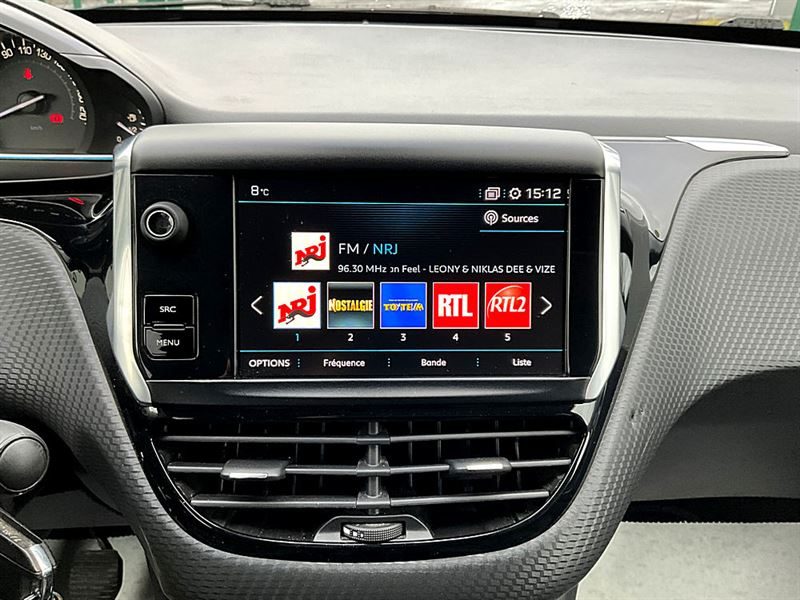 PEUGEOT 2008  2019