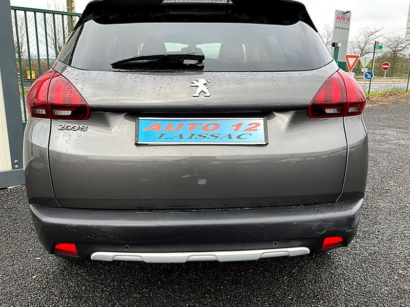 PEUGEOT 2008  2019