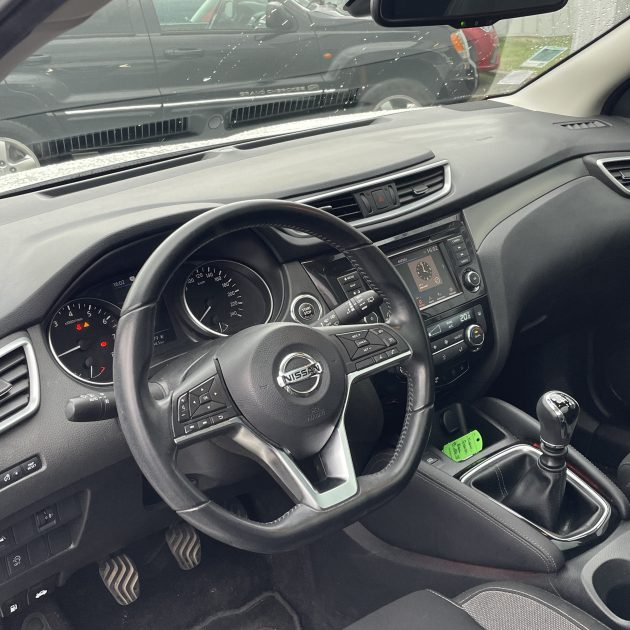 NISSAN QASHQAI 1.3 DIGT 140 N-CONNECTA 2WD Garantie 12 mois