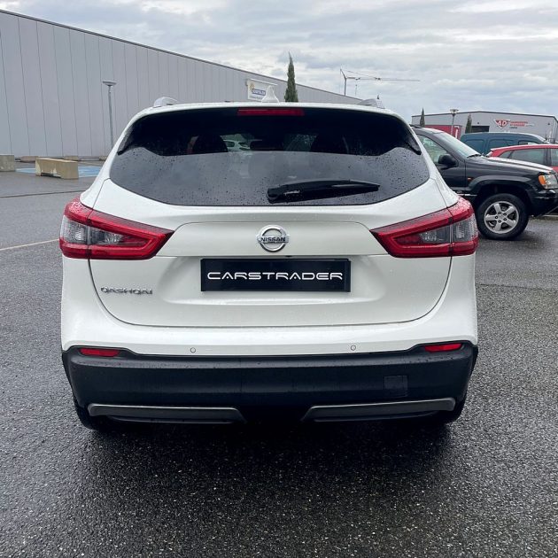 NISSAN QASHQAI 1.3 DIGT 140 N-CONNECTA 2WD Garantie 12 mois