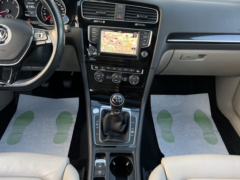 VOLKSWAGEN GOLF 7 VII CARAT 1.4 TSI 125 Cv 1ERE MAIN TOIT OUVRANT CUIR GPS 5 PORTES - GARANTIE 1 AN