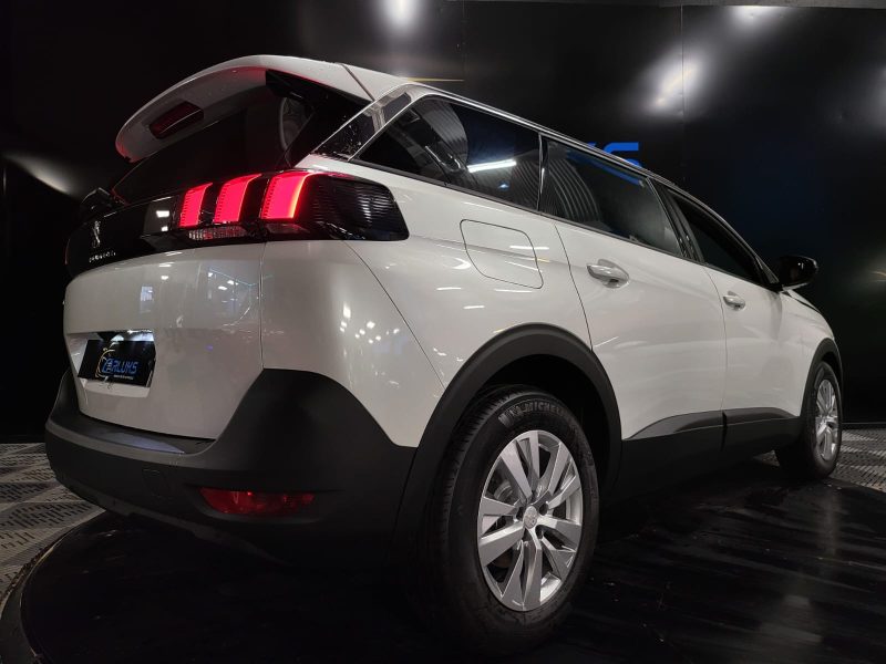 PEUGEOT 5008 1.2 PURETECH 130 cv ACTIVE PACK /7 PLACES / EAT8 / BLANC NACRE / VEHICULE NEUF