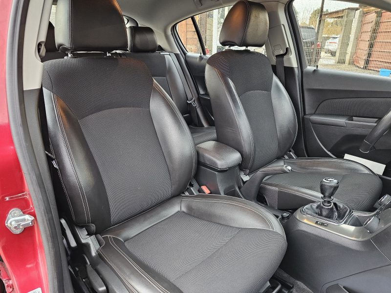 CHEVROLET CRUZE 1.4 16V 140 CH LTZ  EQUIPEE ETHANOL CARTE GRISE GRATUITE