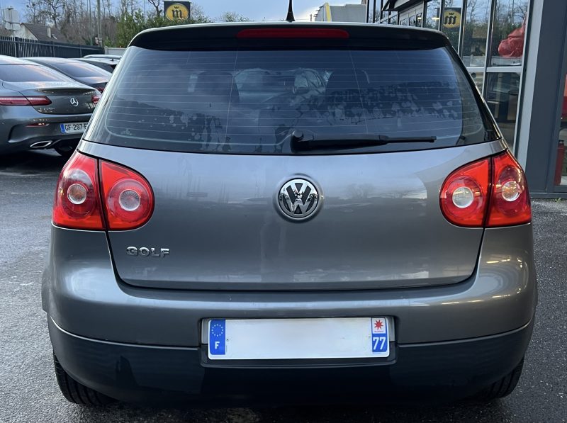 VOLKSWAGEN GOLF V 5 1.4 80 Cv ECRAN TACTILE BLUETOOTH REGULATEUR 5 PORTES - GARANTIE 1 AN