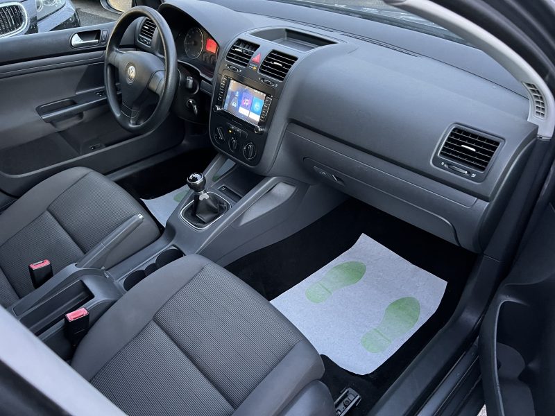 VOLKSWAGEN GOLF V 5 1.4 80 Cv ECRAN TACTILE BLUETOOTH REGULATEUR 5 PORTES - GARANTIE 1 AN