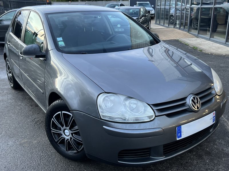 VOLKSWAGEN GOLF V 5 1.4 80 Cv ECRAN TACTILE BLUETOOTH REGULATEUR 5 PORTES - GARANTIE 1 AN