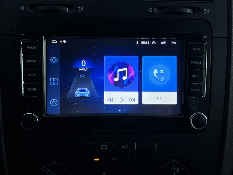 VOLKSWAGEN GOLF V 5 1.4 80 Cv ECRAN TACTILE BLUETOOTH REGULATEUR 5 PORTES - GARANTIE 1 AN