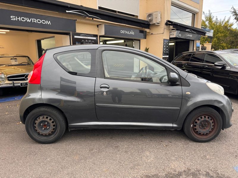 Peugeot 107 1.0L 68CH Urban Move