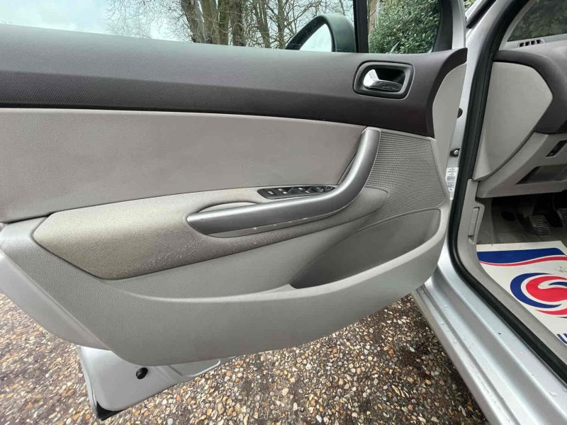 PEUGEOT 308 SW I 2009 1.6 HDi 109cv