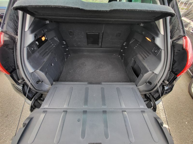 PEUGEOT 3008 1.6 HDI 112 CV ALLURE