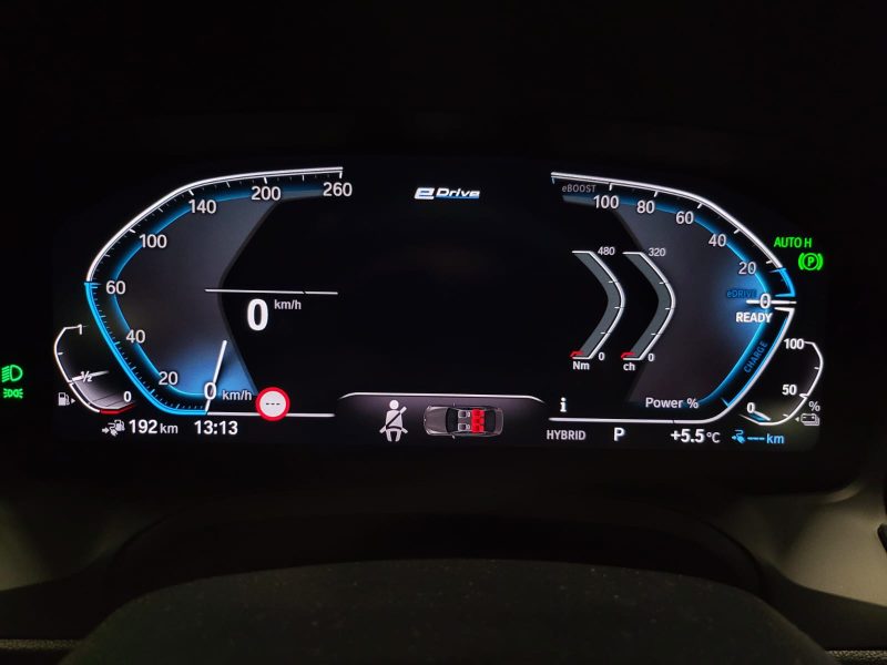 B.M.W. SERIE 3 330e 292cv M SPORT ECLAIRAGE D\'AMBIANCE / APPLE CARPLAY / PACK HIVER