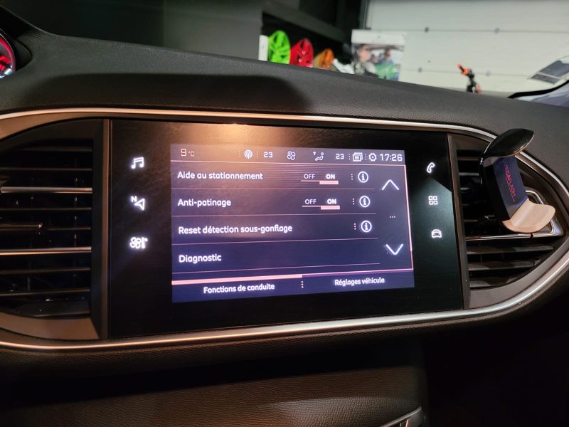 PEUGEOT 308 SW 1.5 BLUE HDI 130 CV APPLE CAR PLAY / GPS / CLIM BI-ZONE