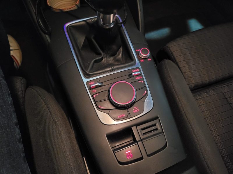 AUDI A3 Sportback 1.2 TFSI Siegs chauufant / CLIM BI-ZONE / Entretien complet AUDI