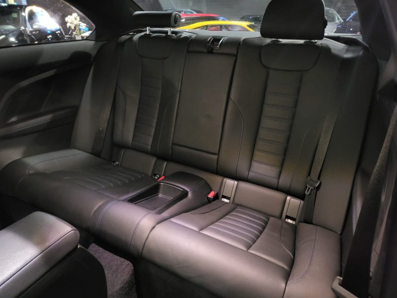 M240 i xDrive 374 cv TOIT OUVRANT / CAMERA AR / CARPLAY 