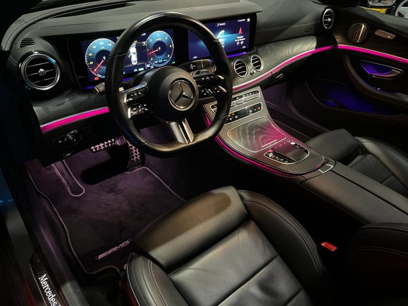 MERCEDES CLASSE E 220 D AMG LINE TOIT OUVRANT / TETE HAUTE / BURMEISTER 