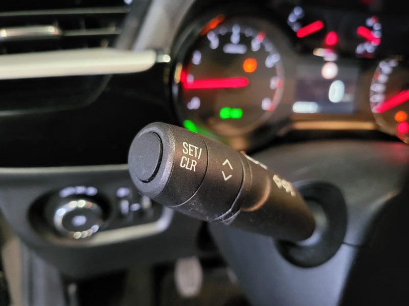 1.5 102 cv EDITION / REGULATEUR / BLUETOOTH