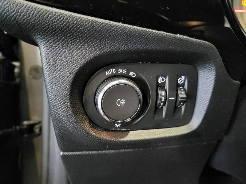 1.5 102 cv EDITION / REGULATEUR / BLUETOOTH