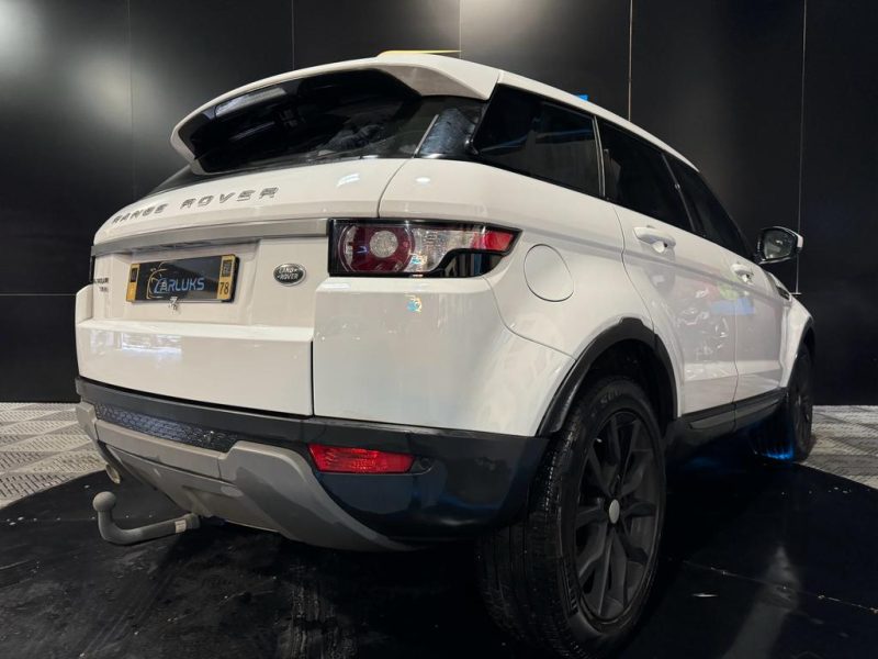 LAND ROVER RANGE ROVER EVOQUE 2.2 D 4x4 150 cv TD4 DYNAMIC / TOIT PANO / SIEGES ELECTRIQUE