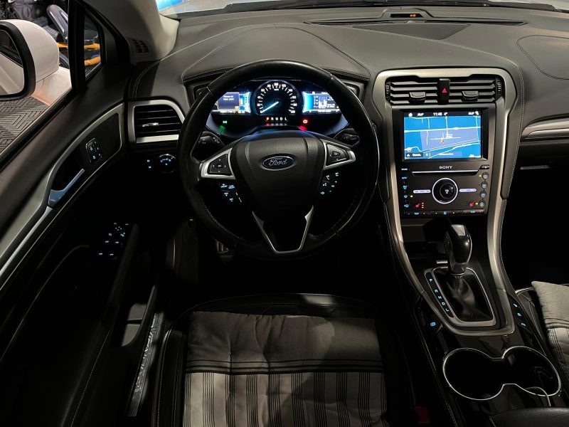 2.0 Hybrid 190 cv VIGNALE / CAMERA AR / CARPLAY / SIEGES ELECTRIQUE