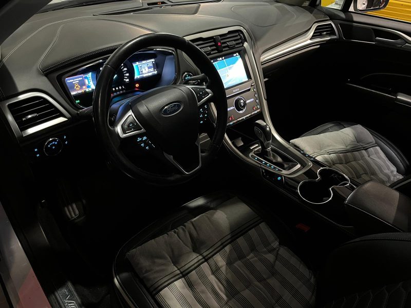 2.0 Hybrid 190 cv VIGNALE / CAMERA AR / CARPLAY / SIEGES ELECTRIQUE