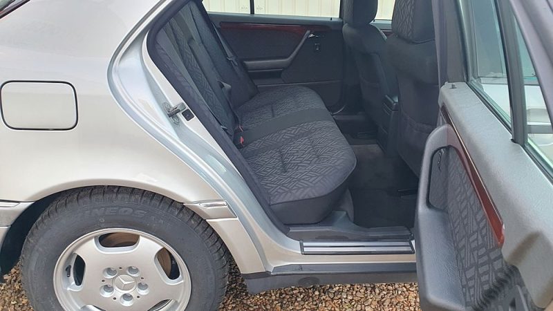 MERCEDES C 180  1.8 i 122 ch ( W202 ) ELEGANCE BA