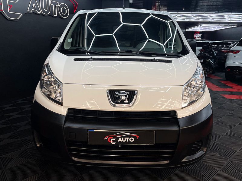 PEUGEOT EXPERT Camionnette 2012