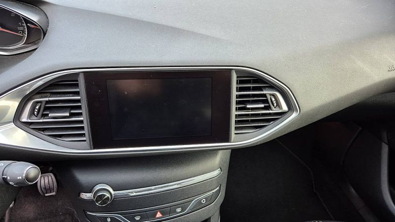 PEUGEOT 308 SW 1.2 THP 131 ch ALLURE PACK