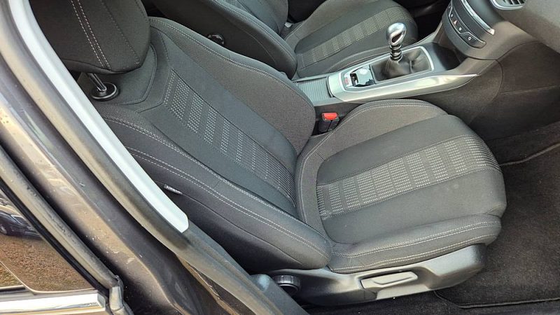 PEUGEOT 308 SW 1.2 THP 131 ch ALLURE PACK