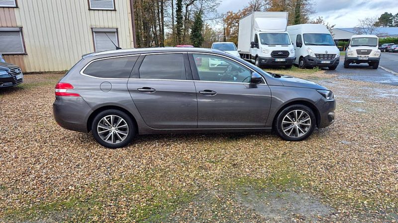 PEUGEOT 308 SW 1.2 THP 131 ch ALLURE PACK