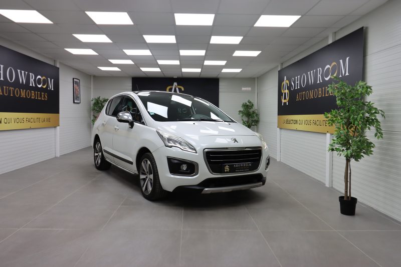 PEUGEOT 3008 SUV 2015