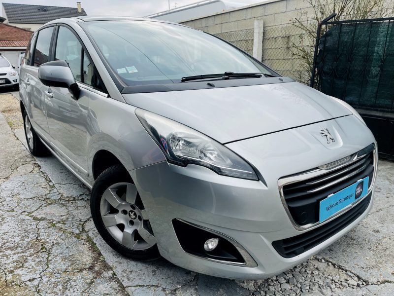 PEUGEOT 5008 2014