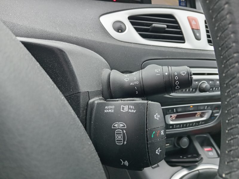 RENAULT SCENIC III 2010