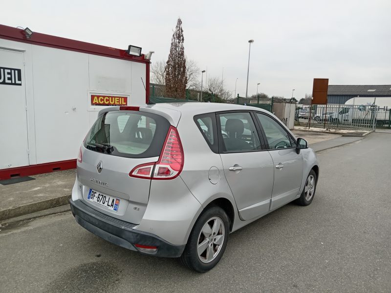 RENAULT SCENIC III 2010