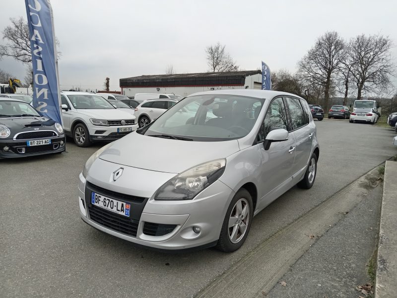 RENAULT SCENIC III 2010